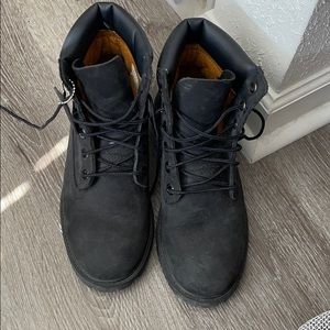 Black timberland boots kids 5.5 women’s 7.5